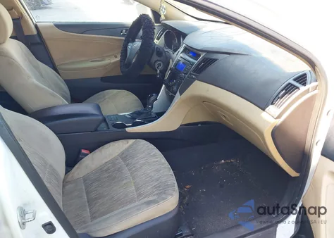 2013 Hyundai Sonata Gls z USA, uszkodzony, nr VIN 5NPEB4AC9DH573083